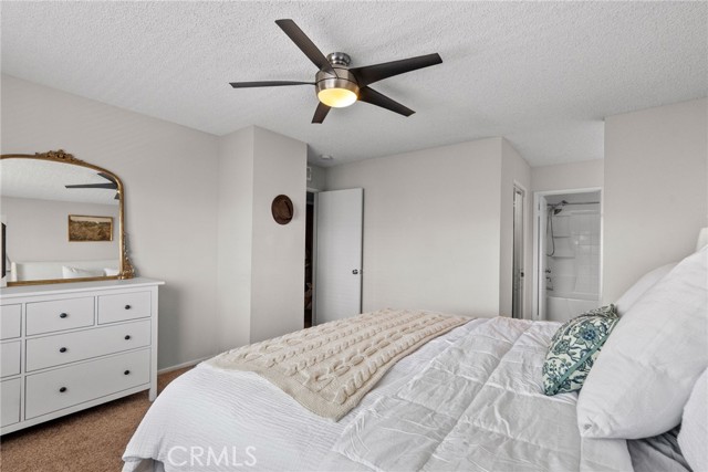 17910 River Circle, Canyon Country CA: https://media.crmls.org/medias/1a443fc8-c989-4a3d-9a7d-056b678eaa0d.jpg