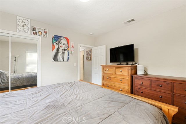 Detail Gallery Image 16 of 29 For 619 W Center St, Pomona,  CA 91768 - 3 Beds | 1 Baths