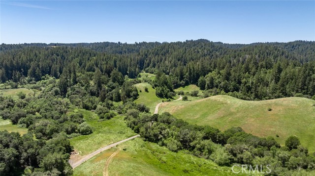 12760 Green Valley Road, Sebastopol CA: https://media.crmls.org/medias/1a46259c-7c29-49ab-b26c-e6bcbabf9b20.jpg