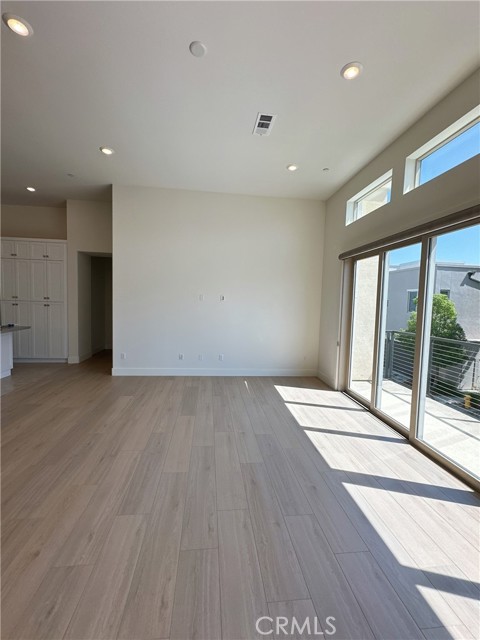 139 Terrapin, Irvine CA: https://media.crmls.org/medias/1a4640e8-7e2f-4f47-b23a-ee1ee3db670c.jpg