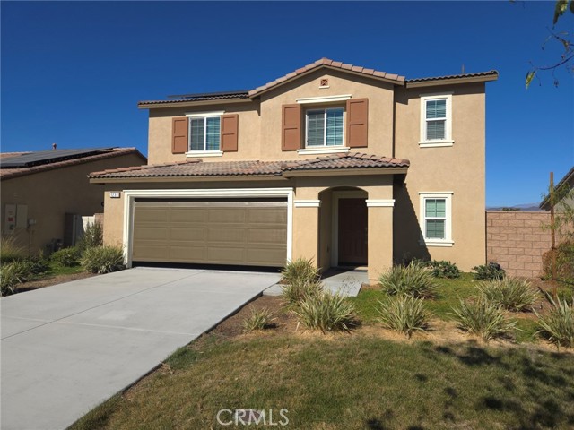 Detail Gallery Image 1 of 19 For 1238 Memorial Ave, Hemet,  CA 92543 - 3 Beds | 2/1 Baths