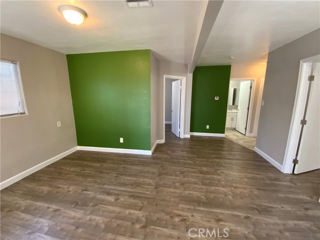 Detail Gallery Image 12 of 15 For 5442 Pomona Bld, East Los Angeles,  CA 90022 - – Beds | – Baths