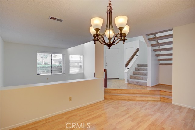 Detail Gallery Image 15 of 64 For 1220 Cobblestone Ln, Santa Maria,  CA 93454 - 3 Beds | 2/1 Baths