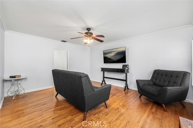 Detail Gallery Image 9 of 48 For 1032 E Lemon Ave, Glendora,  CA 91741 - 3 Beds | 1/1 Baths