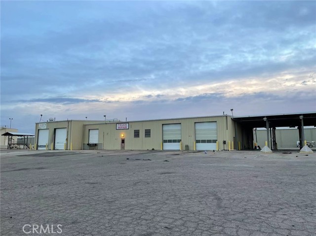 2951 Lenwood Rd BLDG#2, Barstow, California 92311, ,Commercial Lease,For Rent,2951 Lenwood Rd BLDG#2,CRAR23075759