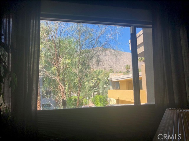 Detail Gallery Image 12 of 31 For 1010 E Palm Canyon Dr #203,  Palm Springs,  CA 92264 - 2 Beds | 2 Baths