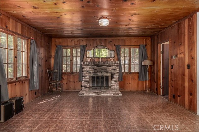 Image 11 of 35 For 17350 Parnassus Drive