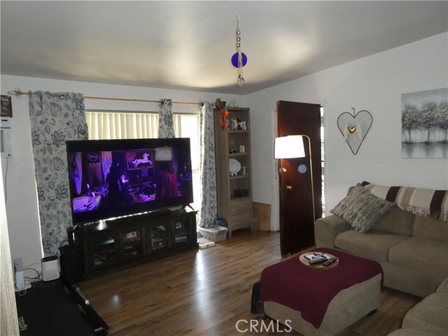 Detail Gallery Image 21 of 39 For 670 Keenan Ave, Los Angeles,  CA 90022 - – Beds | – Baths