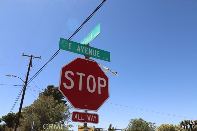 8255 E Avenue, Hesperia CA: https://media.crmls.org/medias/1a4de756-0f83-48ca-af51-0db1f9a83b40.jpg