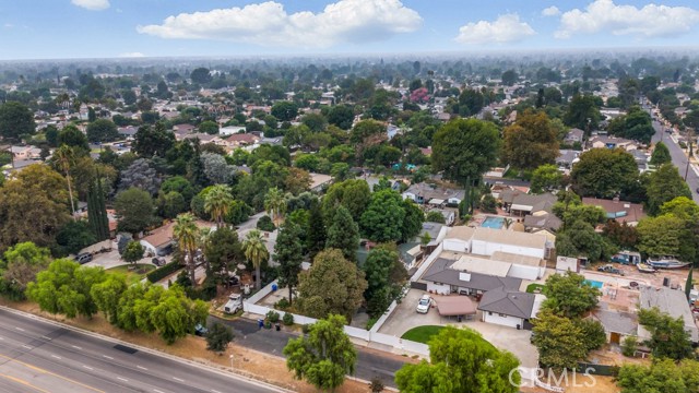 Detail Gallery Image 39 of 39 For 7945 Balboa Bld, Lake Balboa,  CA 91406 - 4 Beds | 2 Baths