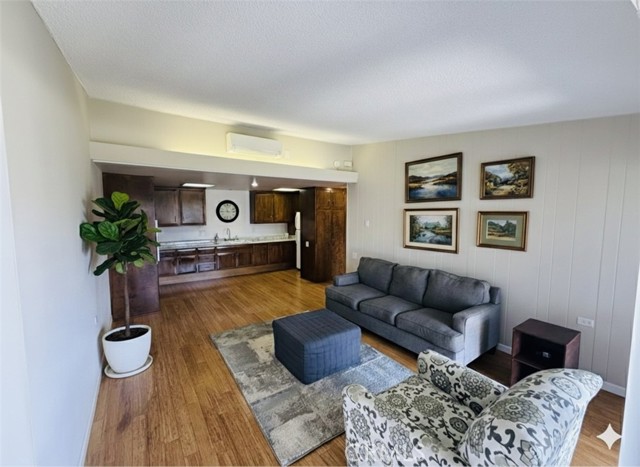 Detail Gallery Image 3 of 9 For 1661 Monterey #16-D,  Seal Beach,  CA 90740 - 1 Beds | 1 Baths