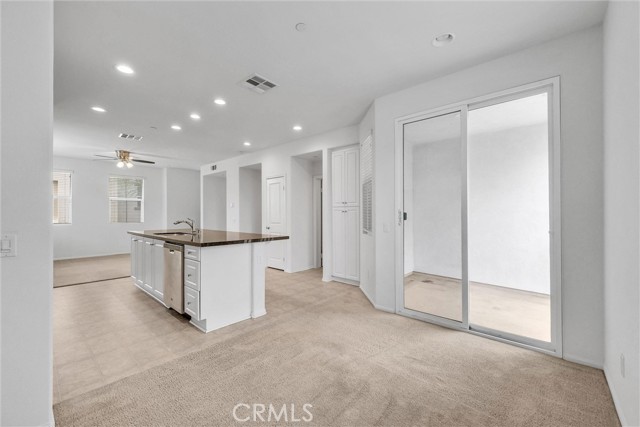 Detail Gallery Image 8 of 19 For 147 Royal Way, Upland,  CA 91786 - 3 Beds | 2/1 Baths