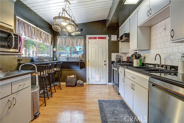 2993 Priscilla Street, Riverside CA: https://media.crmls.org/medias/1a4ec544-7c78-4086-a8df-2f5ebf1abcc9.jpg
