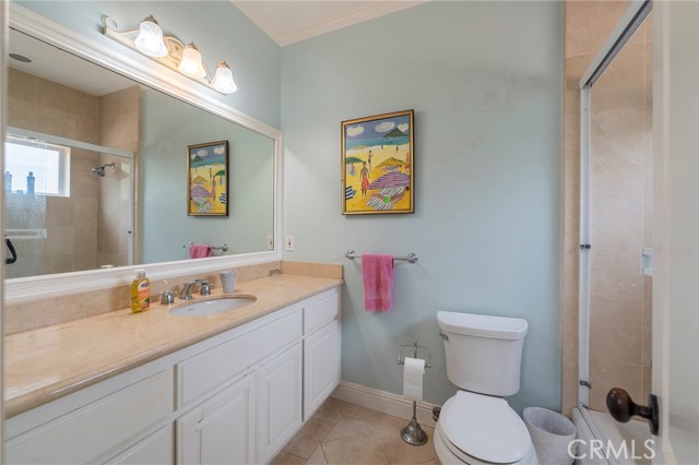 Detail Gallery Image 35 of 52 For 880 11th, Manhattan Beach,  CA 90266 - 5 Beds | 5 Baths