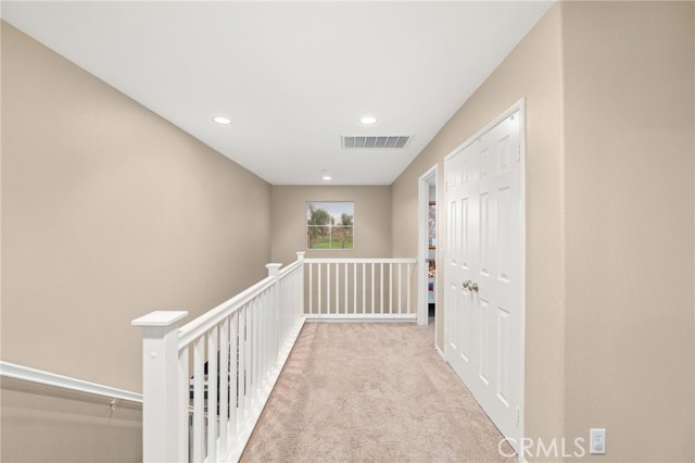Detail Gallery Image 21 of 52 For 16422 Empire Lakes Ct, Fontana,  CA 92336 - 4 Beds | 2/1 Baths