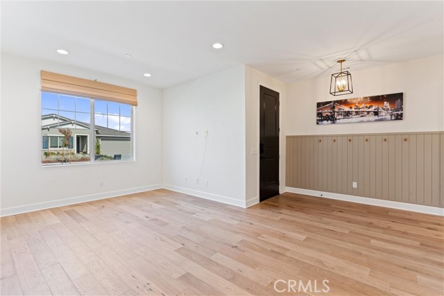 Image 3 of 49 For 30047 Merrick Lane