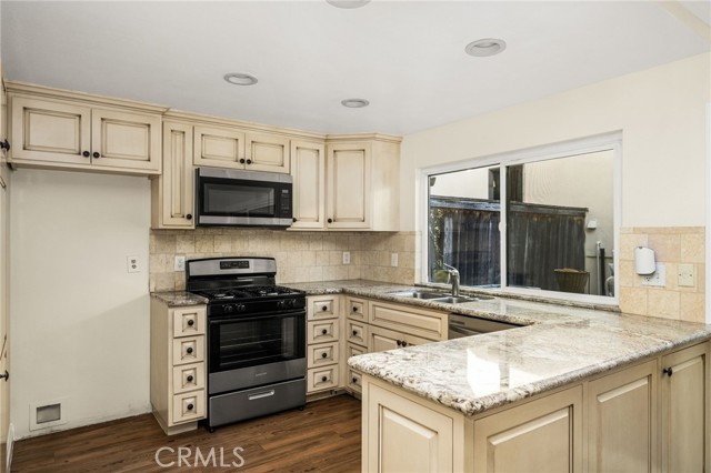 1629 Stonewood Court photo 12
