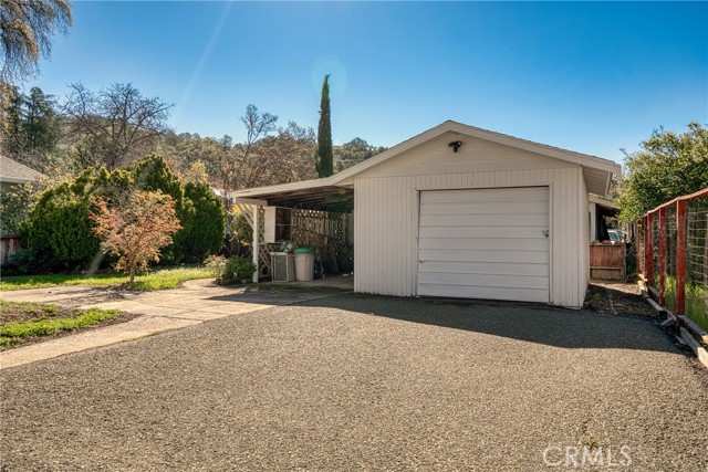Detail Gallery Image 7 of 51 For 6385 14th Ave, Lucerne,  CA 95458 - 2 Beds | 1 Baths