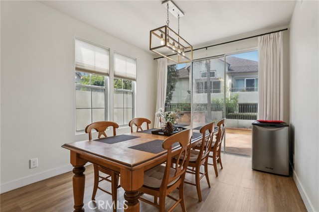 Detail Gallery Image 9 of 36 For 1 Longbourn Aisle, Irvine,  CA 92603 - 3 Beds | 2/1 Baths