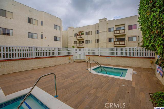 2 Bed Home for Sale in Encino, California