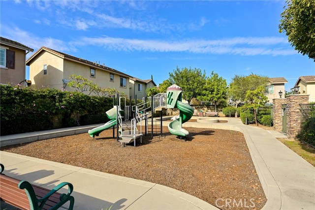 Detail Gallery Image 40 of 45 For 22909 Serra Dr, Carson,  CA 90745 - 3 Beds | 3 Baths