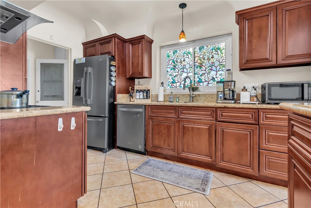 MLS #DW25254509 image #9