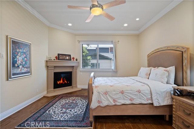 1407 S Catalina Avenue, Redondo Beach CA: https://media.crmls.org/medias/1a545486-9309-48a7-92e8-9e0defc59b5e.jpg