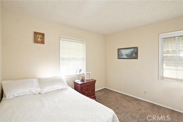 Detail Gallery Image 6 of 12 For 9403 Holbrook St, Pico Rivera,  CA 90660 - 3 Beds | 1 Baths