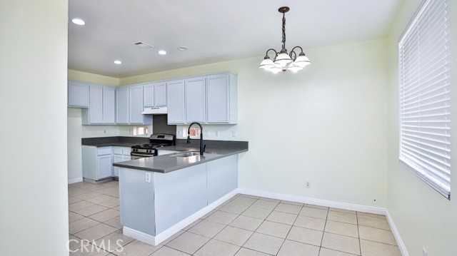 14412 Moon Valley Street, Victorville CA: https://media.crmls.org/medias/1a5469e7-2357-4365-93f9-0ea4b31e054f.jpg