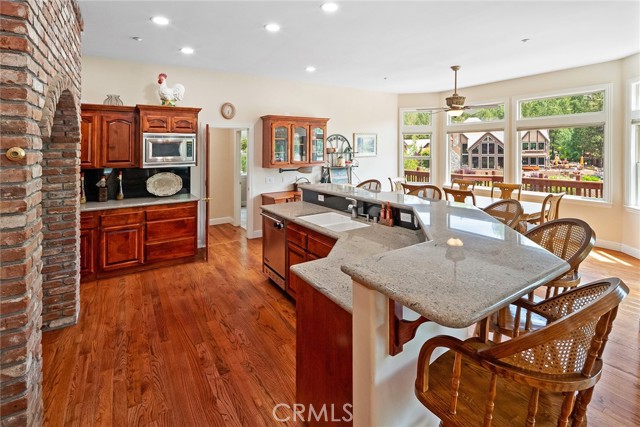 Image 33 of 75 For 27581 Meadow Bay Drive
