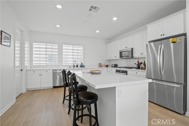 27656 S Faircliff Drive, San Pedro CA: https://media.crmls.org/medias/1a54d67e-589d-46ba-9539-a5e56401e777.jpg