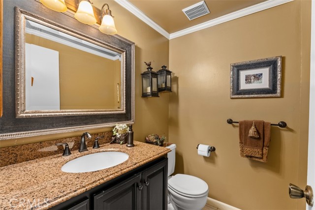 Detail Gallery Image 13 of 43 For 3902 Acacia St, Irvine,  CA 92606 - 4 Beds | 2/1 Baths