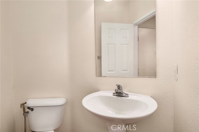 Detail Gallery Image 19 of 30 For 544 Hooper Ave, Simi Valley,  CA 93065 - 3 Beds | 2/1 Baths