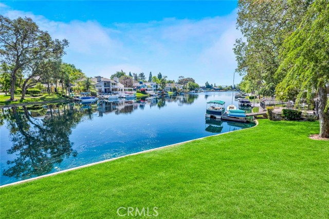 Detail Gallery Image 36 of 45 For 22702 Islamare, Lake Forest,  CA 92630 - 4 Beds | 2/1 Baths