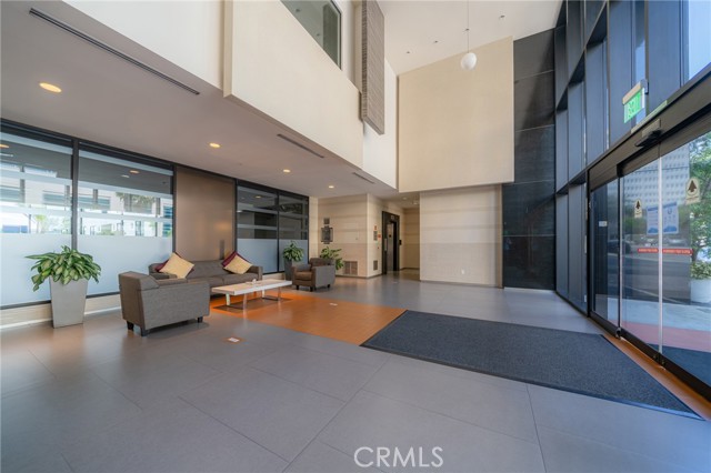 Detail Gallery Image 4 of 38 For 1234 Wilshire Bld #127,  Los Angeles,  CA 90017 - 1 Beds | 1 Baths