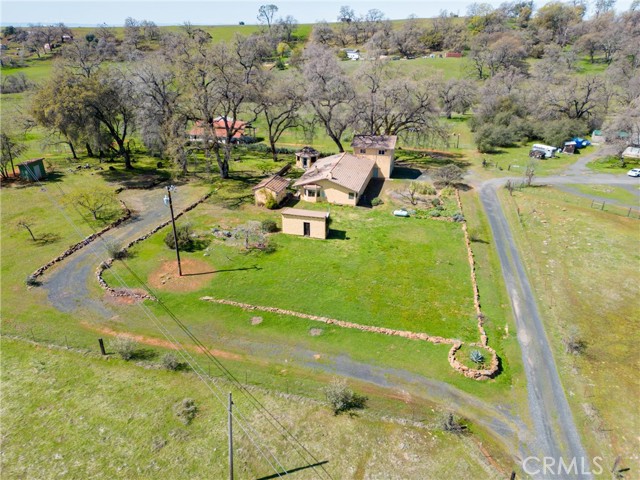 212 Spring Hill Dr, Oroville, CA 95965