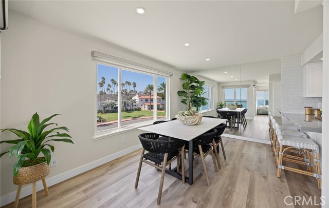 121 Boca De La Playa, San Clemente CA: https://media.crmls.org/medias/1a57f4d8-ecc5-49eb-bc53-ea5fbb797b35.jpg