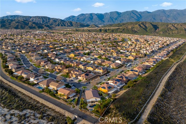Detail Gallery Image 38 of 42 For 17909 Lapis, San Bernardino,  CA 92407 - 4 Beds | 2 Baths