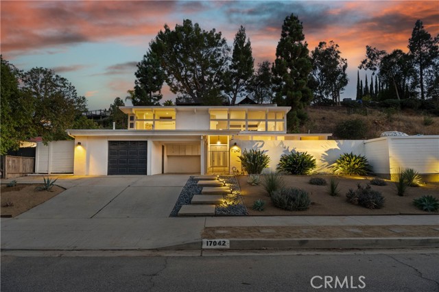 Front Image Thumbnail for CRSR26124608