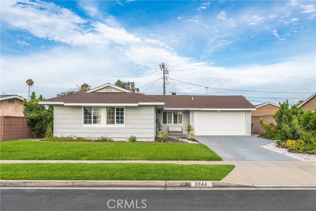 Front Image Thumbnail for CRCV26181780