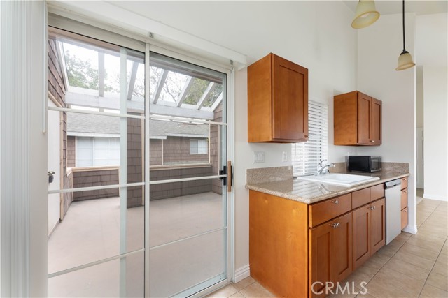 property-img