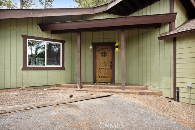 40224 Mahanoy Lane, Big Bear Lake CA: https://media.crmls.org/medias/1a59e92e-19d5-449c-9f8a-3986320a4d6e.jpg