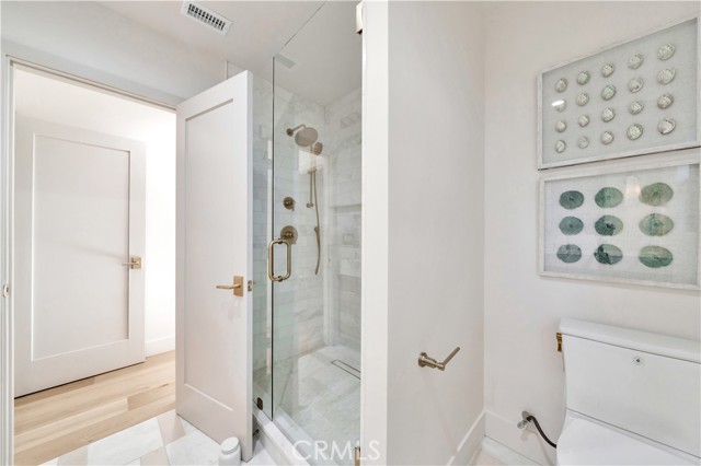 2605 N Poinsettia Avenue, Manhattan Beach CA: https://media.crmls.org/medias/1a5a2acd-082c-40fe-a262-e90dea4ad6d6.jpg