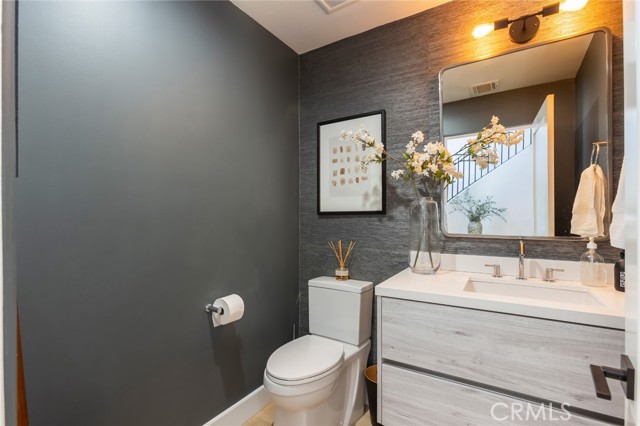 13714 Valley Vista, Sherman Oaks CA: https://media.crmls.org/medias/1a5b124c-7659-419d-bdf1-910630e47157.jpg