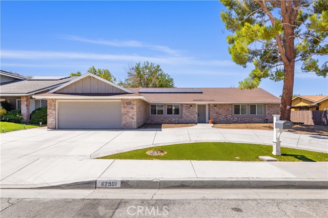 Detail Gallery Image 1 of 32 For 42901 Cinema Ave, Lancaster,  CA 93534 - 4 Beds | 2 Baths