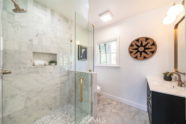 Detail Gallery Image 24 of 72 For 6019 Alta Ave, Whittier,  CA 90601 - 6 Beds | 4 Baths