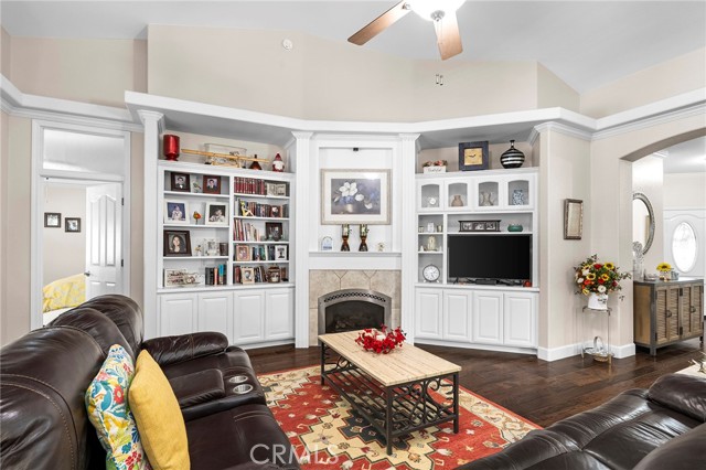 Detail Gallery Image 5 of 51 For 17 Pleasant Oak Ln, Oroville,  CA 95966 - 3 Beds | 2 Baths