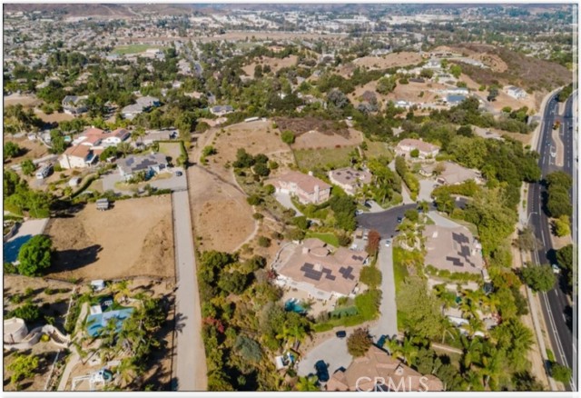 Detail Gallery Image 4 of 74 For 2775 Edgeview Ct, Newbury Park,  CA 91320 - 6 Beds | 4/1 Baths