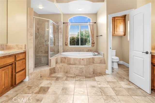 Detail Gallery Image 40 of 65 For 1507 Cromerton, Bakersfield,  CA 93311 - 5 Beds | 2/1 Baths