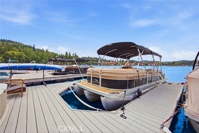 197 Ca-173, Lake Arrowhead, CA 92352